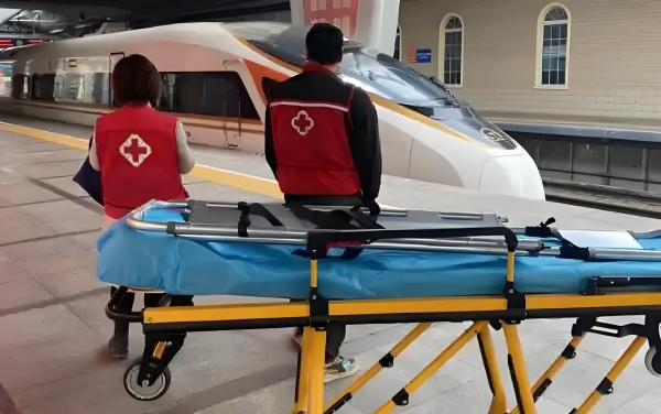 长短途跨省救护车-出院转院 - 120急救车出租站